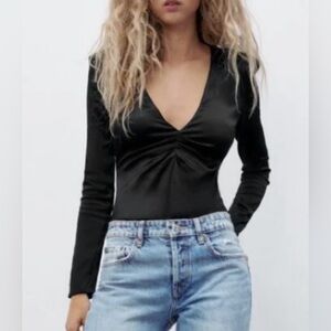 NWT Zara Black Satin Effect Ruched V-neck Long Sleeve Bodysuit Shoulder Pads M